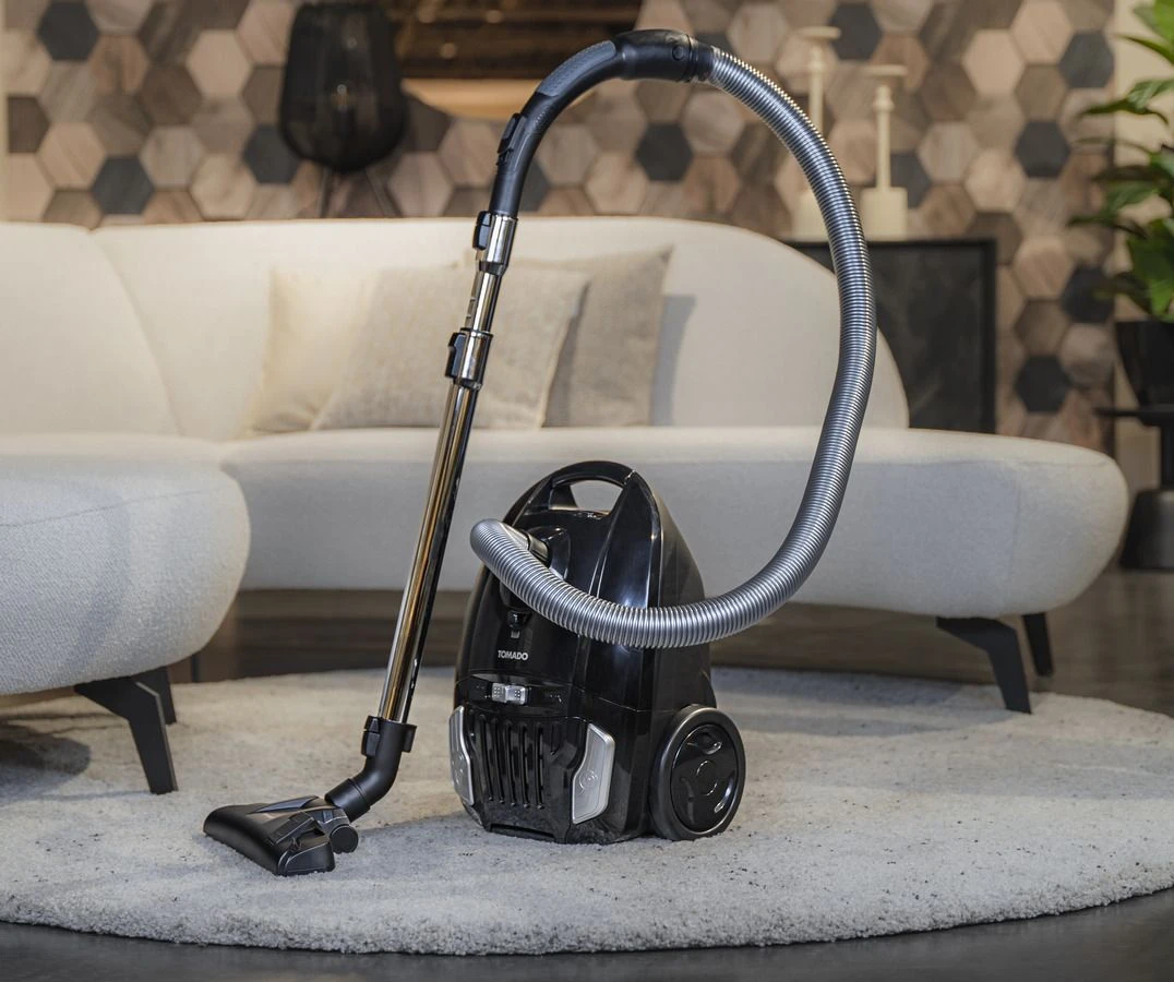 Tomado TVC3003B Stofzuiger Met Zak 4 Tomado TVC3003B Stofzuiger Met Zak - Afbeelding 2