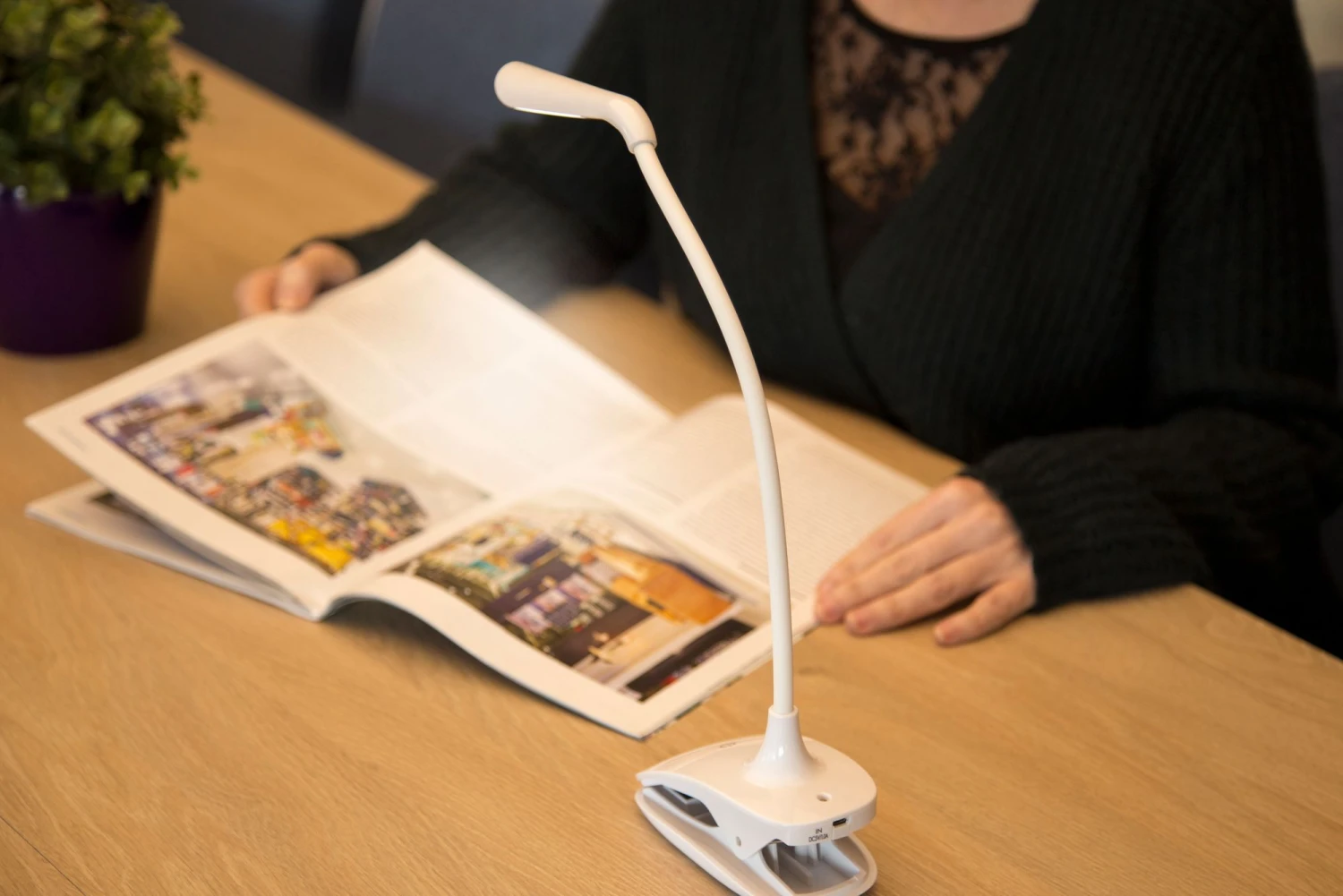 Merkloos Fysic FL-11 Oplaadbare LED Lamp 7 Merkloos Fysic FL-11 Oplaadbare LED Lamp - Afbeelding 5