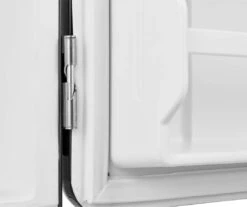 Tomado TRM4701B Mini Retro Koelkast 13 Tomado TRM4701B Mini Retro Koelkast -Buiten Kamperen 66151fcbde19d8.03194397