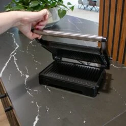 Merkloos Melissa 16240111 Panini En Contactgrill 10 Merkloos Melissa 16240111 Panini En Contactgrill -Buiten Kamperen 66155869452659.04669384