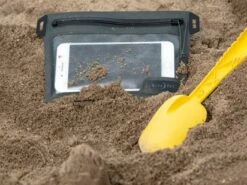 Nite Ize RunOff Waterbestendige Etui 11 Nite Ize RunOff Waterbestendige Etui -Buiten Kamperen 66f3e0c54e8503.37650841