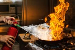 Alecto BS2 Schuim Brandblusser -Buiten Kamperen be2dedbbe32bea4b