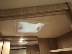 Burstner Premio Life 480 TL 2022 Caravan 21 Burstner Premio Life 480 TL 2022 Caravan -Buiten Kamperen burstner premio life 480 tl 2022 caravan 10 ecommerce