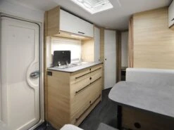 Caravelair Alba 496 2025 Caravan 15 Caravelair Alba 496 2025 Caravan -Buiten Kamperen caravelair alba 496 2025 4 ecommerce