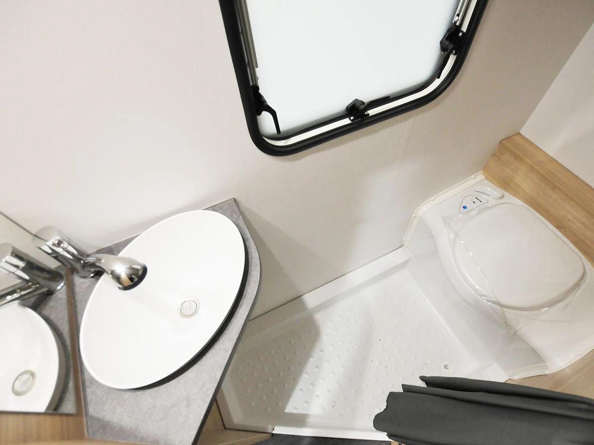 Caravelair Alba 496 2025 Caravan 12 Caravelair Alba 496 2025 Caravan - Afbeelding 10