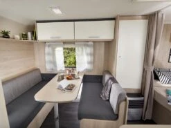 Caravelair Alba 426 Family Caravan -Buiten Kamperen caravelair alba nieuw 4 ecommerce