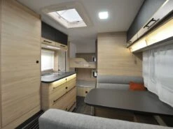 Caravelair Alba Style 466 Family Caravan -Buiten Kamperen caravelair style 466 family 4 ecommerce