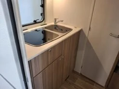 Dethleffs C'Joy 390 QSH 2018 Caravan -Buiten Kamperen dethleffsc joyqsh20185 ecommerce