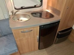 Eriba Feeling 470 2014 Caravan 16 Eriba Feeling 470 2014 Caravan -Buiten Kamperen eriba feeling 470 20146 ecommerce