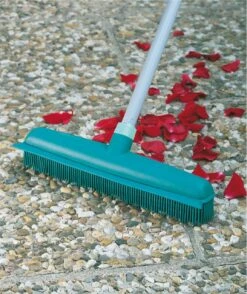 Leifheit Classic Rubber Bezem Met Telescoopsteel - 35 Cm 9 Leifheit Classic Rubber Bezem Met Telescoopsteel - 35 Cm -Buiten Kamperen f1c0f6f27c7e11f1