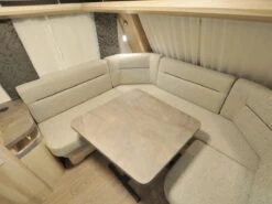 Hobby De Luxe 460 LU 2025 Caravan -Buiten Kamperen hobby deluxe 460lu 2025 3 ecommerce