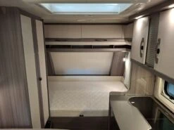 Hobby Ontour 390 SF 2021 Caravan 13 Hobby Ontour 390 SF 2021 Caravan -Buiten Kamperen hobbydeluxe390sf20215 ecommerce