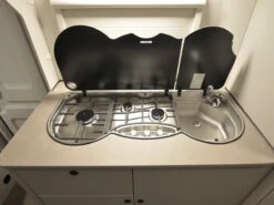 LMC Sassino 390 K 2025 Caravan 13 LMC Sassino 390 K 2025 Caravan -Buiten Kamperen lmc sassino 390k 2025 5 ecommerce