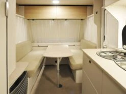 LMC Sassino 390 K 2025 Caravan 14 LMC Sassino 390 K 2025 Caravan -Buiten Kamperen lmc sassino 390k 2025 8 ecommerce