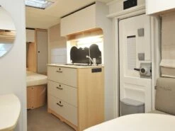 LMC Style 450 D Special Edition 2025 Caravan 15 LMC Style 450 D Special Edition 2025 Caravan -Buiten Kamperen lmc style 450d sp edition 2025 5 ecommerce