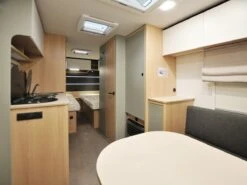 LMC Style 530 E 2025 Caravan -Buiten Kamperen lmc style 530e 2025 3 ecommerce