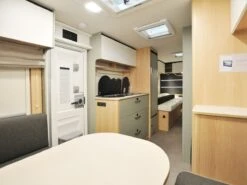 LMC Style 530 E 2025 Caravan -Buiten Kamperen lmc style 530e 2025 4 ecommerce