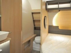 LMC Tandero 480 D Caravan 21 LMC Tandero 480 D Caravan -Buiten Kamperen lmc tandero 480d 10 ecommerce