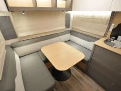 LMC Tandero 480 D Caravan 14 LMC Tandero 480 D Caravan -Buiten Kamperen lmc tandero 480d 3 ecommerce