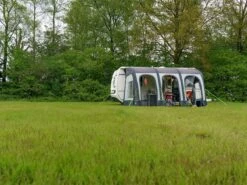 Obelink Villa 420 Easy Air Connected Opblaasbare Caravanvoortent -Buiten Kamperen obelink viera 380 2 ecommerce 1