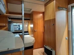 Wilk S4 HFD 450 2010 Caravan 17 Wilk S4 HFD 450 2010 Caravan -Buiten Kamperen wilks4hfd45020107 ecommerce