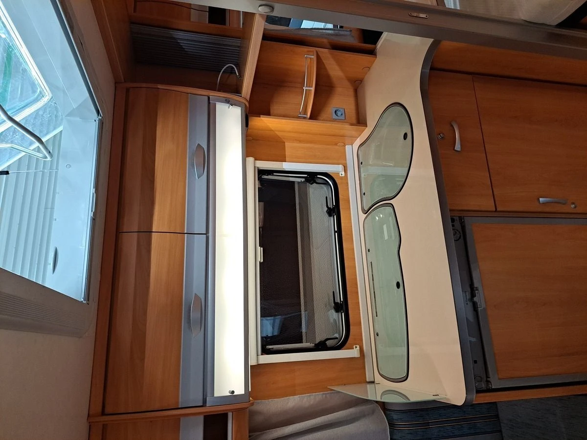 Wilk S4 HFD 450 2010 Caravan 10 Wilk S4 HFD 450 2010 Caravan - Afbeelding 8